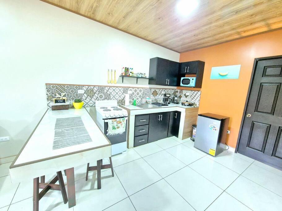 Apartamentos H Gonzalez #7 U #8 ألاخويلا المظهر الخارجي الصورة